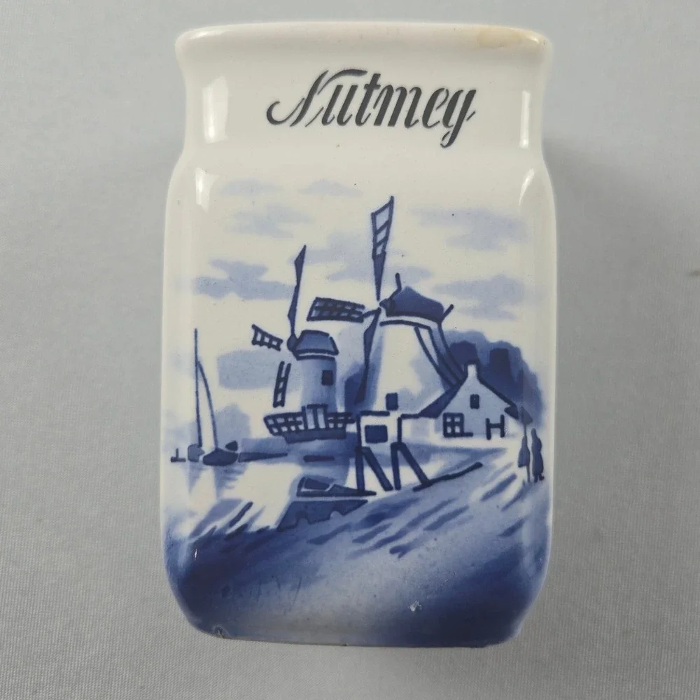 Vintage Delft Blue Dutch Windmill 4 Spice Jars Ginger Pepper Nutmeg Cinnamon
